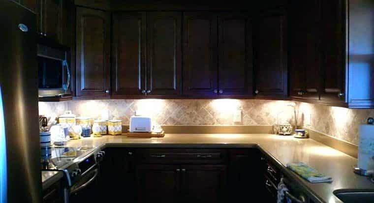 halogen lighting for under kitchen cabinet