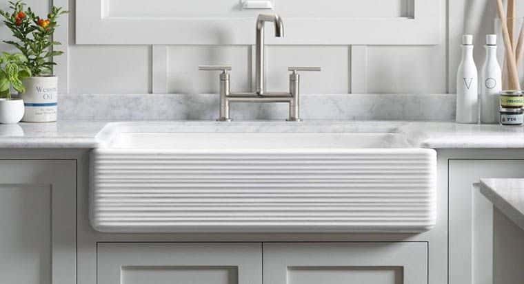 farmhouse sink
