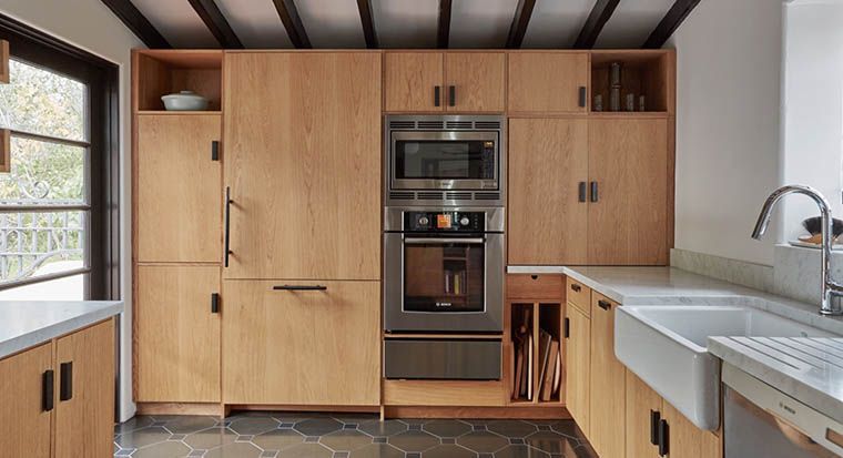 wall cabinet that goes all the way to the ceiling